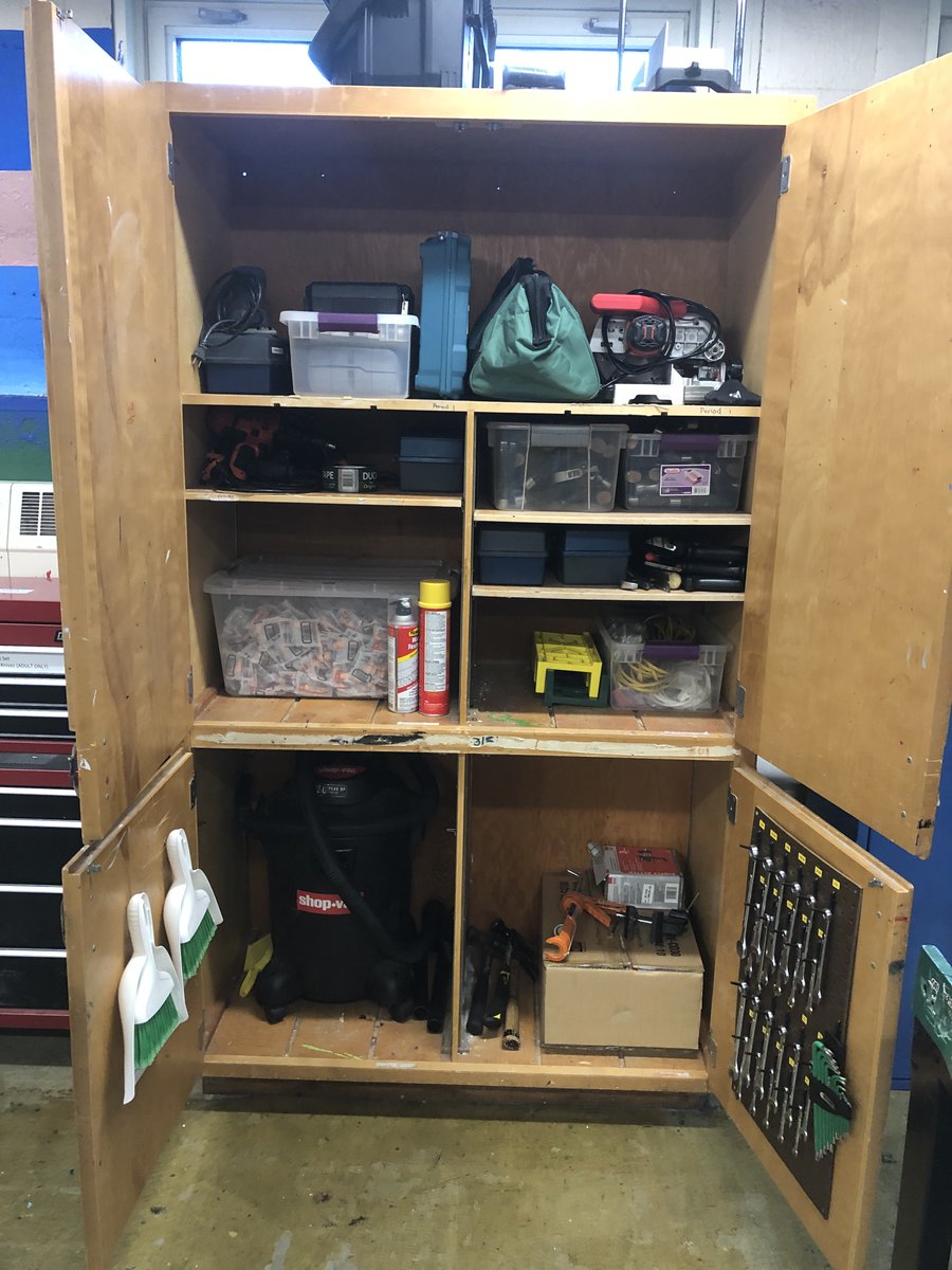 JPMSSTEAM's tweet photo. Photos of the new and improved JPMS Maker Space! @MPS_JusticePage @MPS_News @MPS_Washburn https://t.co/yREFJ6gOBj