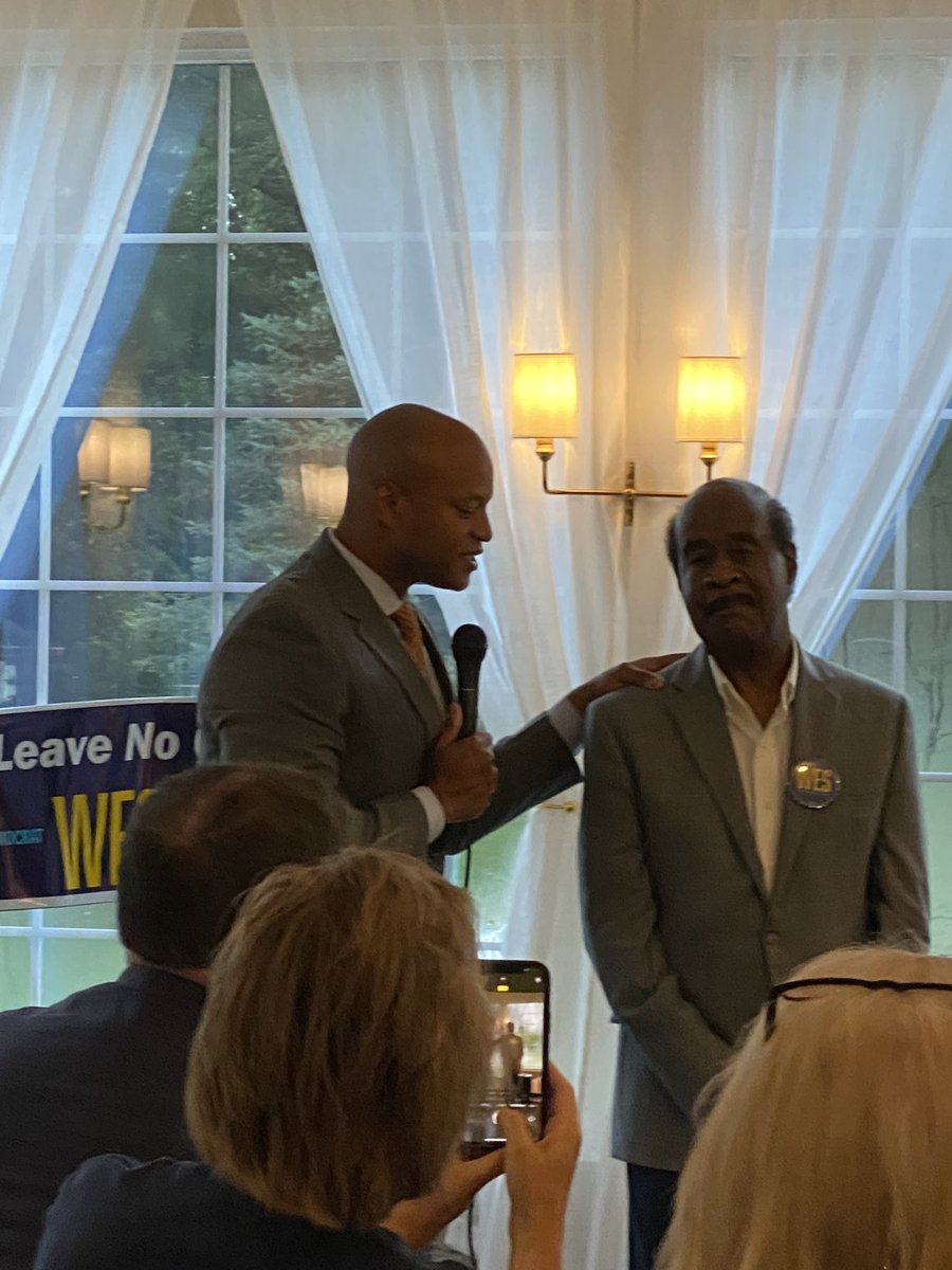 VoteKateStewart's tweet photo. Can’t think of a better way to kickoff the week — breakfast with a crowd at Zinnia listening to @iamwesmoore. @mddems #allbluein2022 https://t.co/2y6jUS9nvV