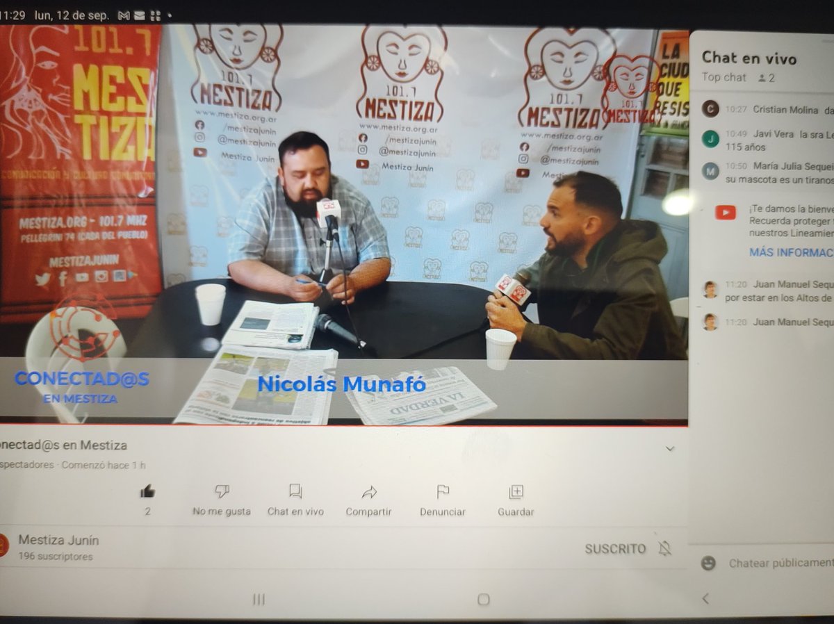 Sequeirajuanm's tweet photo. Gracias @nicolasmunafo por esta visita a los estudios de @mestizajunin 💚💚💚💚 https://t.co/nTSiLcnVvM