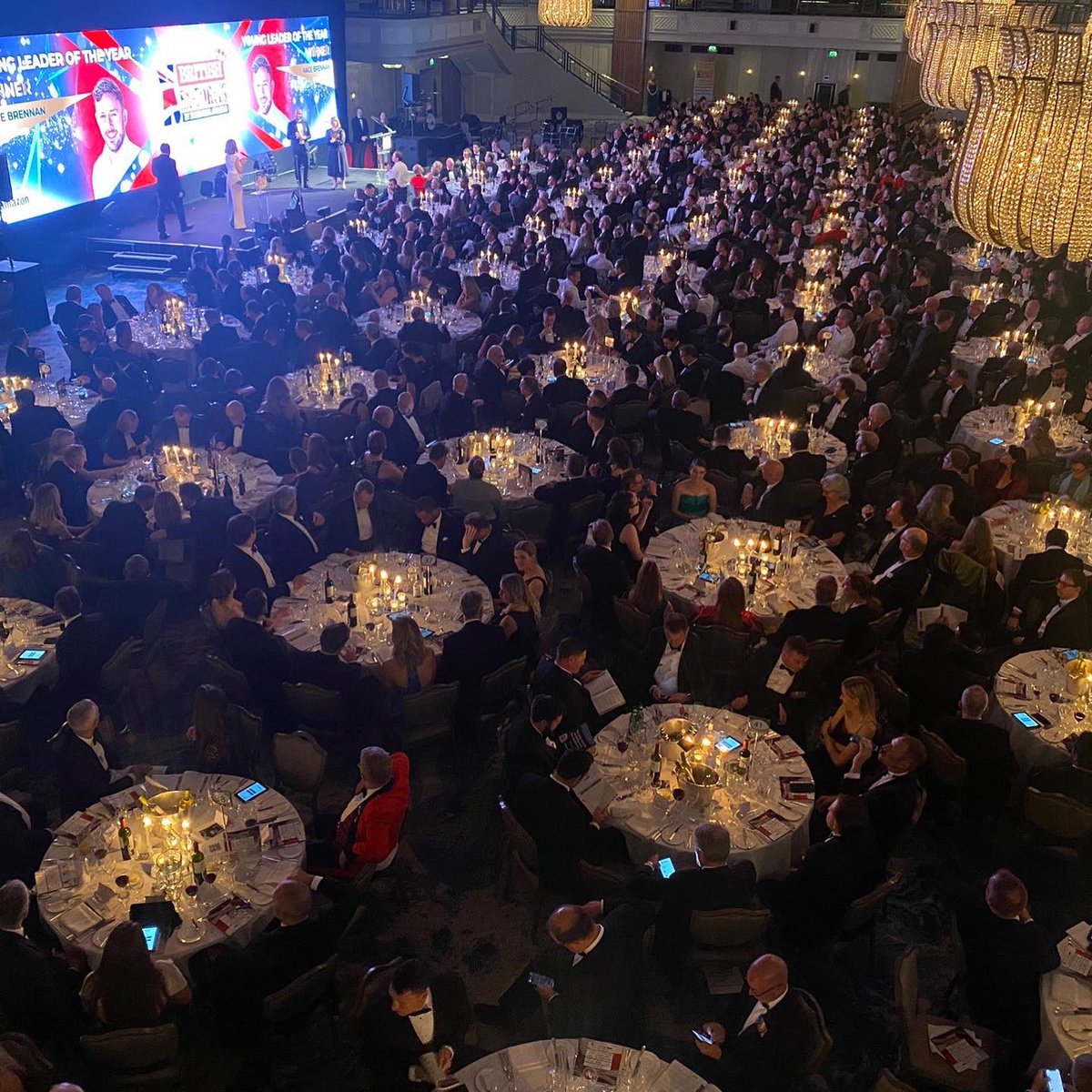hypara999's tweet photo. Very humbled to be awarded 'UK Entrepreneur of the Year' at the @exforcesawards held in Mayfair, London 🏆

To make the shortlist was an incredible achievement for me at 28, but to win was a dream come true ✨

#exforcesinbusiness #entrepreneur #paramedic https://t.co/DgfJlPoOq4