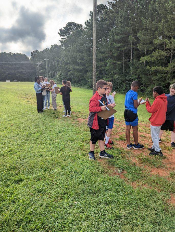 epmsraiders's tweet photo. When they aren’t tending to the green house, 7th grade Science Ss are working on creating & testing their own natural weed killers to protect the new life they are growing. #LifeScience #PCSDcreate #PCSDsuccess #LeadTeachLearn @pauldingboe @SarahGrahamPCSD @Supt4PCSD https://t.co/Y7pm1qG0Jx