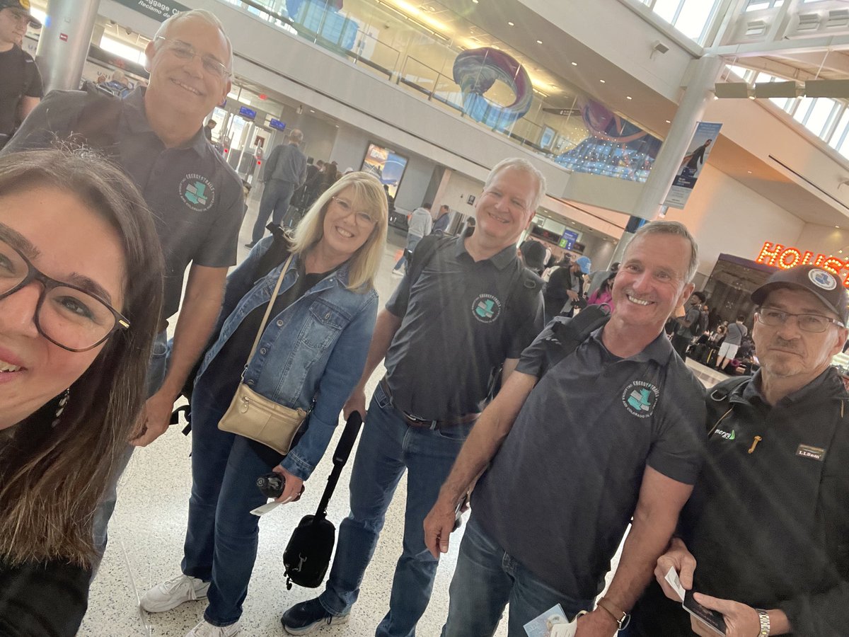 singercrea's tweet photo. ⁦@ColoradoREA⁩ heading to Guatemala to celebrate with the Colorado and Oklahoma linemen who brought electricity to a village in need! https://t.co/LLIV3A7L77