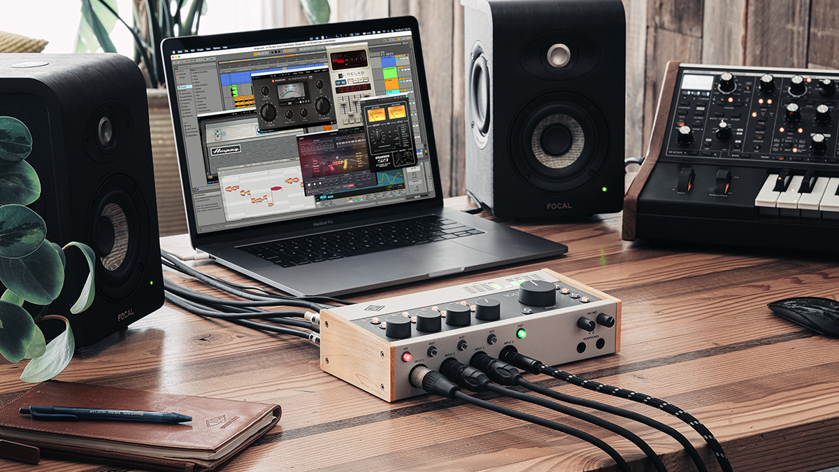 audioXP_editor's tweet image. Universal Audio Releases New 4-Channel Volt USB-C Audio Interfaces
Read More audioxpress.com/news/universal…

@UAudio   
#fieldrecording #analogemulation #tubepreamp