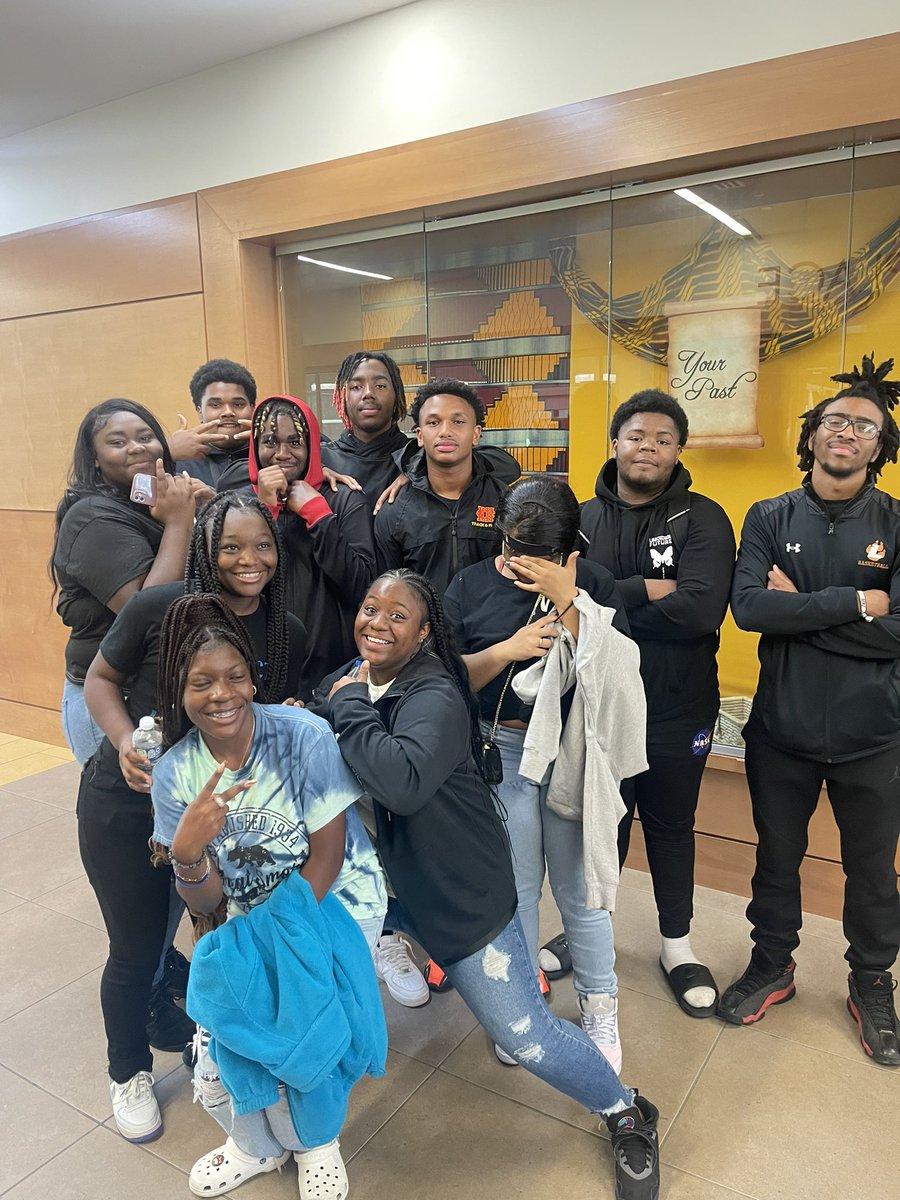 GEARUPNCH's tweet photo. First college tour of the school year in the books! Thank You Central State for having us on campus. @CentralState87 https://t.co/8shsYBNgu5