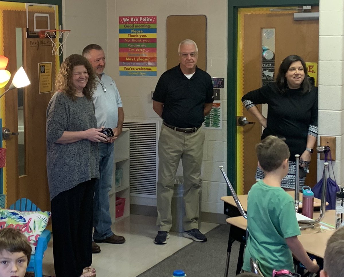 Proud to recognize CES as a TN Reward School. Thank you Mayor Breeden and Commissioner Batey for celebrating with us. Thank you teachers and staff for making a differences. We are very proud of your work.  ⁦<a href="/DCS_TN/">Dickson Co Schools</a>⁩