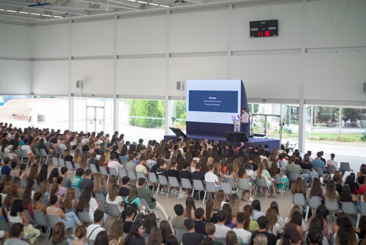 "¡Que comience la aventura!✨

Hoy empieza la #SemanadeBienvenidaUFV , en la que nuestros nuevos estudiantes van a conocer a sus futuros amigos y compañeros de vida, el #CampusUFV , su plan de estudios, sus profesores y cómo serán sus próximos años.

¡Bienvenidos! 👏