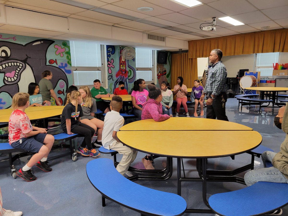 Sharp 5th Grade tweet media