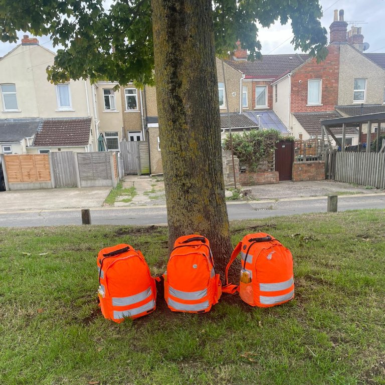 impact_swindon's tweet photo. Our Engagement &amp; prevention team are in Swindon town today until 4.30pm, Look for the orange back pack, talk to the team for advice, information, referrals, harm reduction advice &amp; Naloxone,
#harmreduction 
#orangebackpack
#naloxonesaveslives
@SwindonCouncil @HubSwindon https://t.co/bfEbOBjkeN