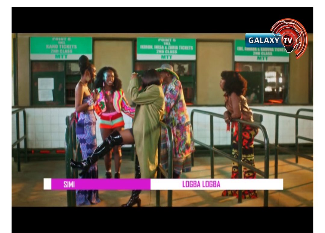 galaxytvent's tweet photo. Now playing #Logbalogba @SympLySimi  time with host @Shattyranks2 holding it down  @galaxytv 

#Level3 #Bigwiz #peruzzi #liquorose #thanksbye #cardi #eloswag #FGvsASUU #VOTEDANIELLA #AIRTEL #rihanna #bellaokagbue https://t.co/dPAiNoFaHe