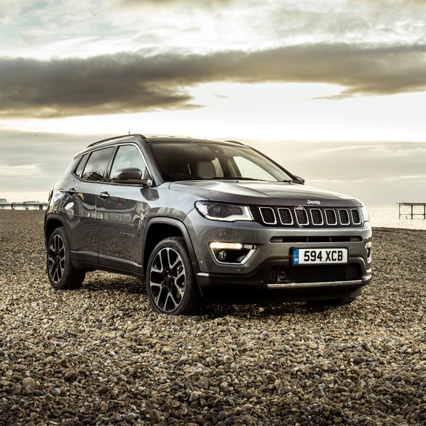 SnowsJeep's tweet photo. 𝗝𝗘𝗘𝗣 𝗖𝗢𝗠𝗣𝗔𝗦𝗦 𝗡𝗜𝗚𝗛𝗧 𝗘𝗔𝗚𝗟𝗘 𝗦𝗢𝗟𝗜𝗗 𝗕𝗟𝗔𝗖𝗞.
Choose between low monthly payments or a lower deposit with these two limited-time offers from Snows Jeep*.

View offers here: https://t.co/Lz1OjotWG8 

*T&amp;Cs apply. https://t.co/9DAVImkPI0