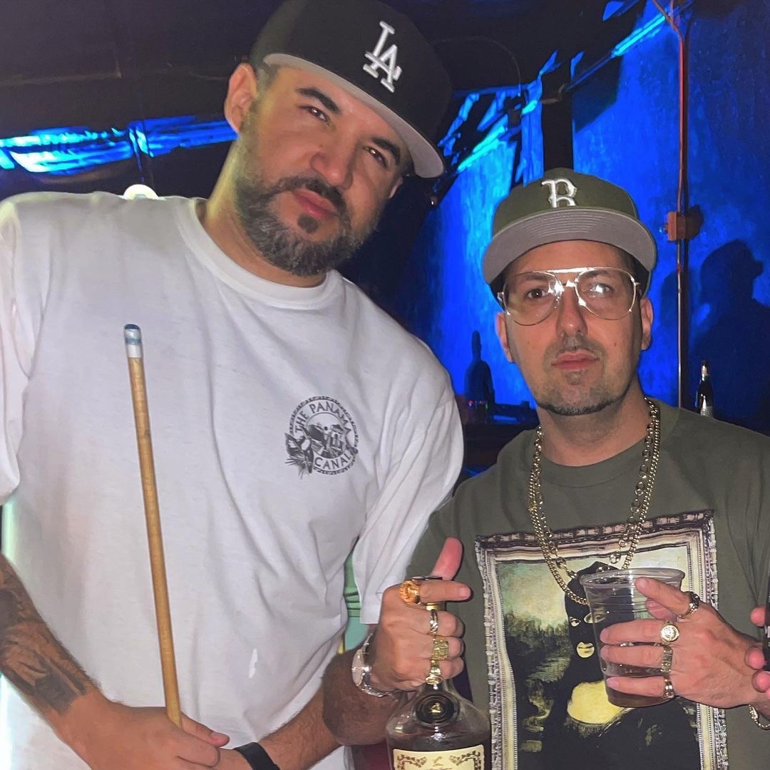 DestructLA's tweet photo. Peace to the Gods 🙏🏽
“Just some sh*t I thought up, but it probably works,
so hit me if you need some quality work”

salute the OG @termanologyst #STdaSquad #ShowOFF 🎨💯 https://t.co/JCtUetAHQK