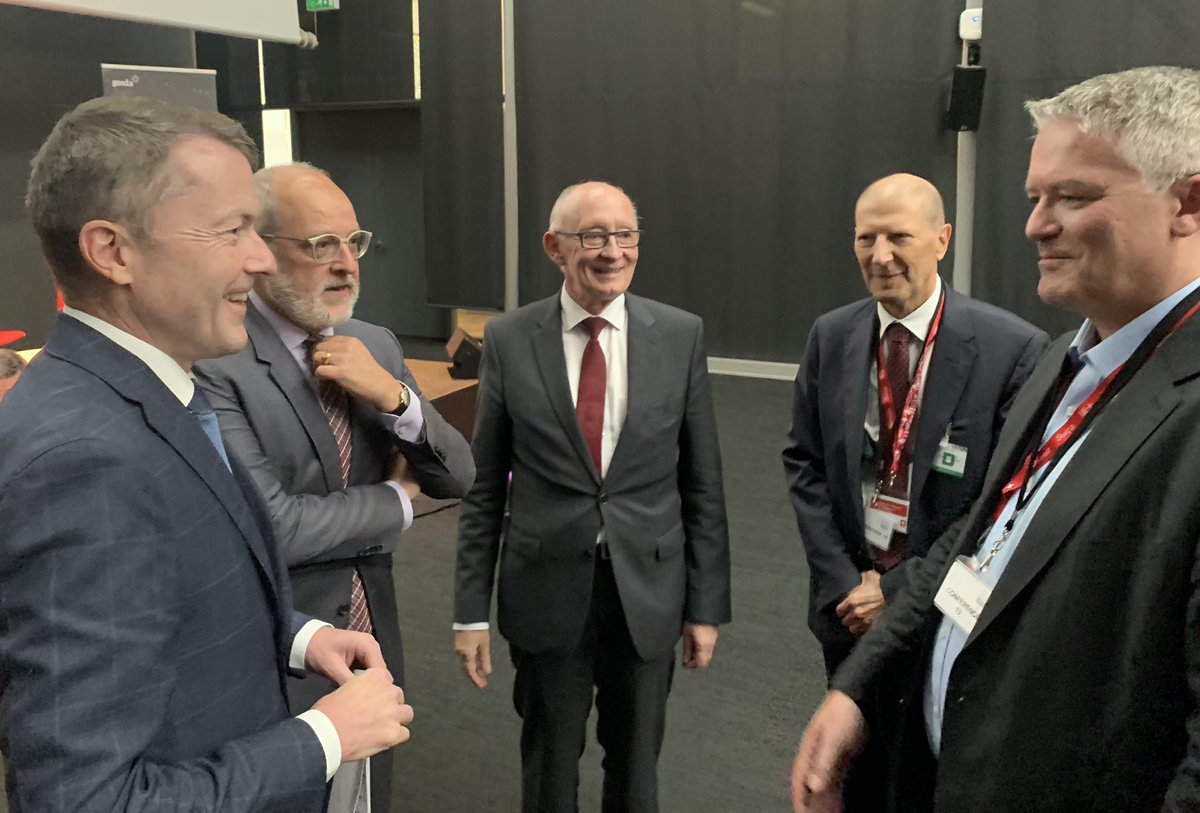 “Using the future to build the present" or how to quickly put scientific progress at the service of the world's population 🌎: fruitful exchanges between an <a href="/OECD/">OECD ➡️ Better Policies for Better Lives</a> delegation, its SG <a href="/MathiasCormann/">Mathias Cormann</a> and representatives of the <a href="/SwissMFA/">Swiss MFA</a> and of <a href="/GESDAglobal/">Geneva Science and Diplomacy Anticipator</a>. Thank you for the visit!