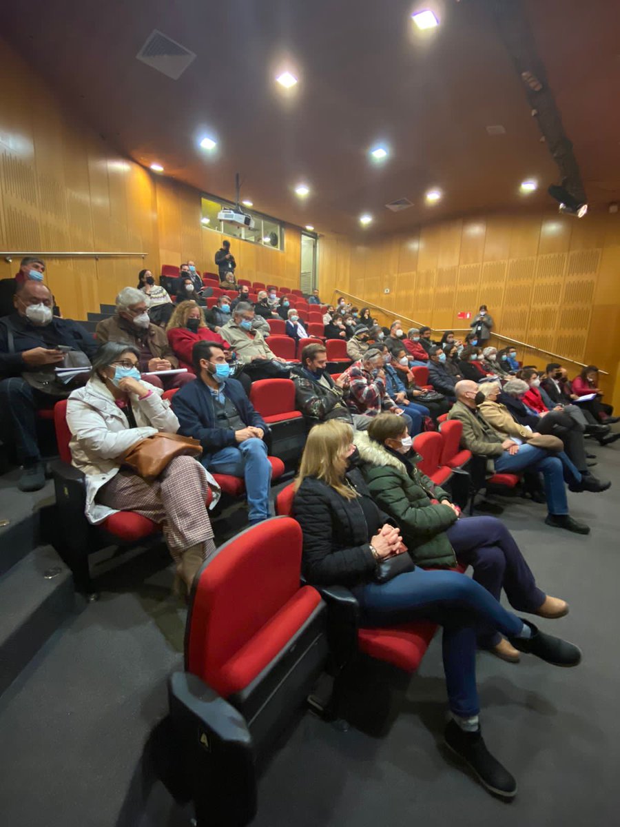 MinjudhRM's tweet photo. Lanzamiento de la Mesa Abierta de Memoria y Derechos Humanos junto a nuestro Seremi @JaimeFuentesPu, y sus colegas @dazajorge01 @mop_rm, @GermanPino2020 @MetroBBNN, Alejandra Jimenez @Culturas_RM  además de @contimartinez @DPR_RM y  @HOberreuter @SubseDDHH
#MemoriaParaElFuturo https://t.co/Omcf98uEGN