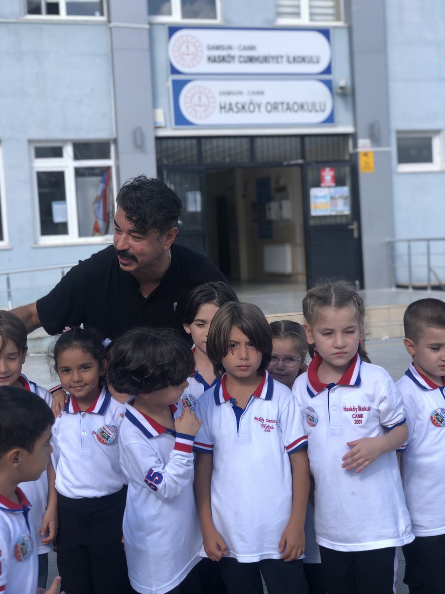 Yeni Eğitim-Öğretim yılımız tüm paydaşlarımıza hayırlı olsun.
Sağlıkla Mutlu bir yıl geçirmek temennisiyle.