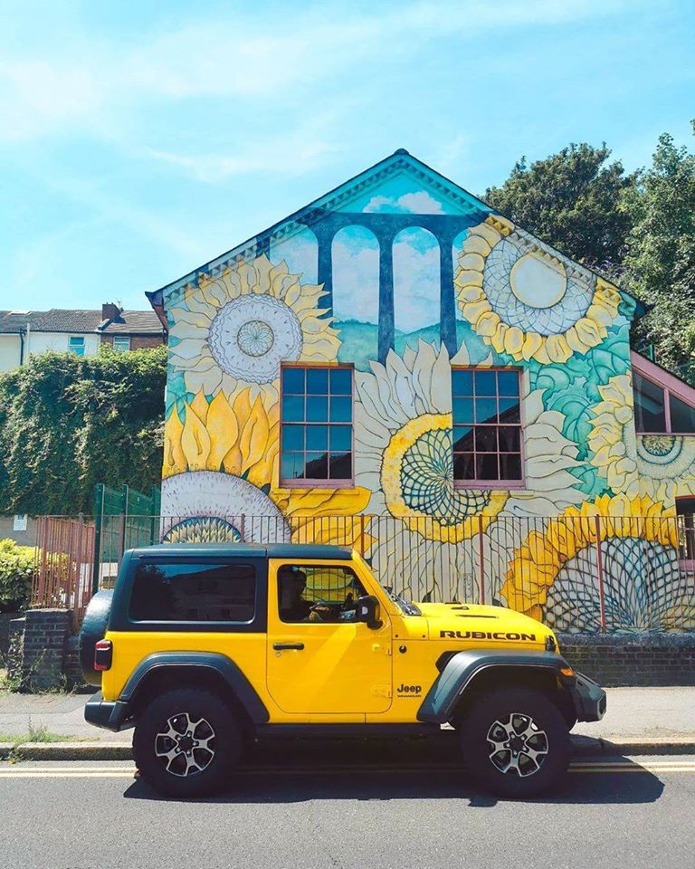 SnowsJeep's tweet photo. Whether you're a Jeep owner or not and are considering selling your current car, you can use our simple online valuation tool and find out just how much your vehicle is worth.

Get your free valuation now: https://t.co/KCRNwQrMCG https://t.co/XNQdVHxWFj