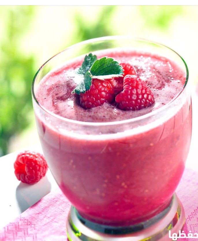 ما تحصده أجسادنا من طاعات تحرقه ألسنتنا من الزلات فالصمت والتغافل منهج الصالحين 
احذروا يا أحبه فإن سلامة المرء بين فكيه  ...❤️💜💚
مساء الزهور🍃🌸