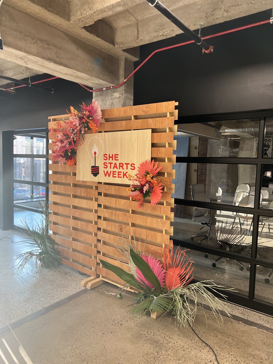 It's finally She Starts Week! 🎉💡