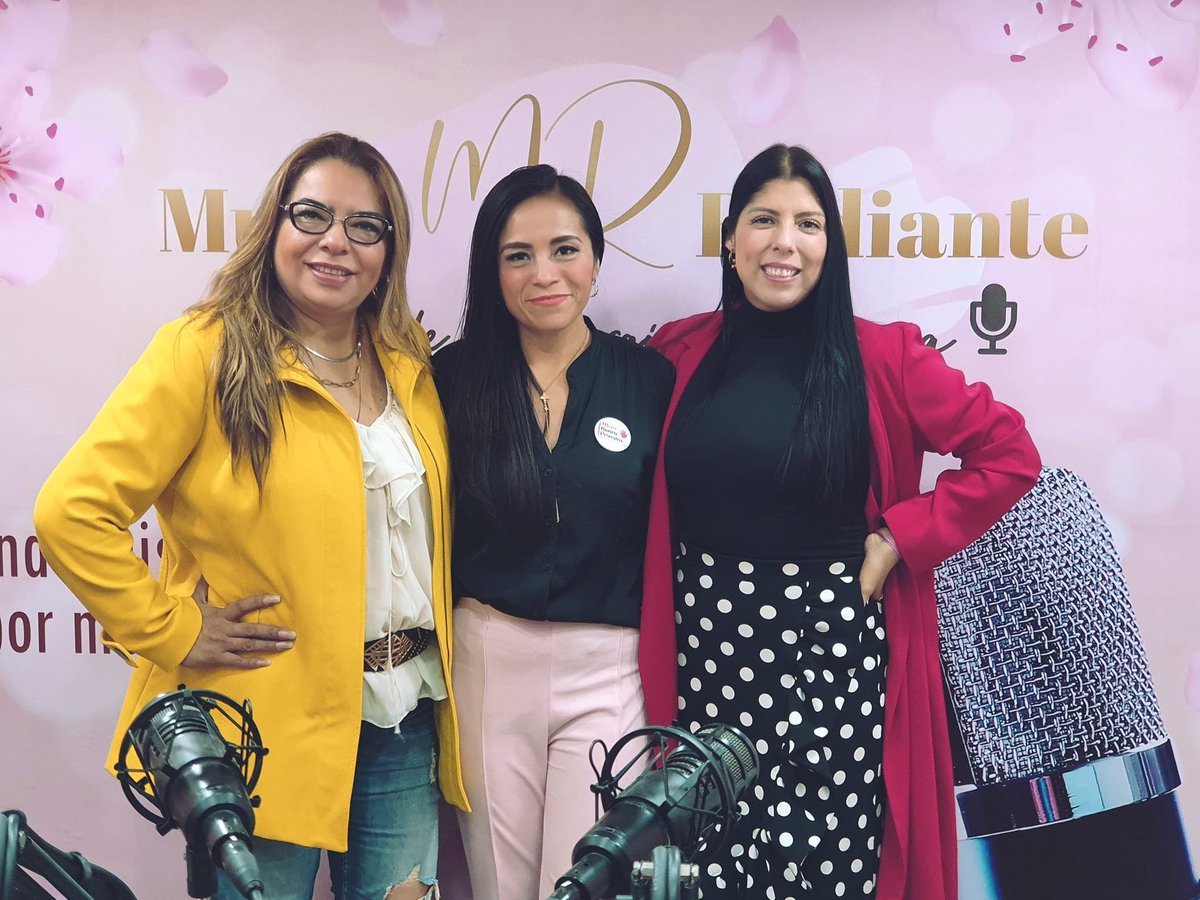 nuncapermitasac's tweet photo. 📍#Entrevista #MujerRadiante #Vanesa #Aymi #FundacionMañanitas 💜 #MujerNuncaPermitas
Gracias por la invitación que hicieron a la Asociación Mujer Nunca Permitas AC 💜 a la Presidenta M en D Isela Chávez Cardoso
#fuertesyunidas https://t.co/YPtpGATyS8