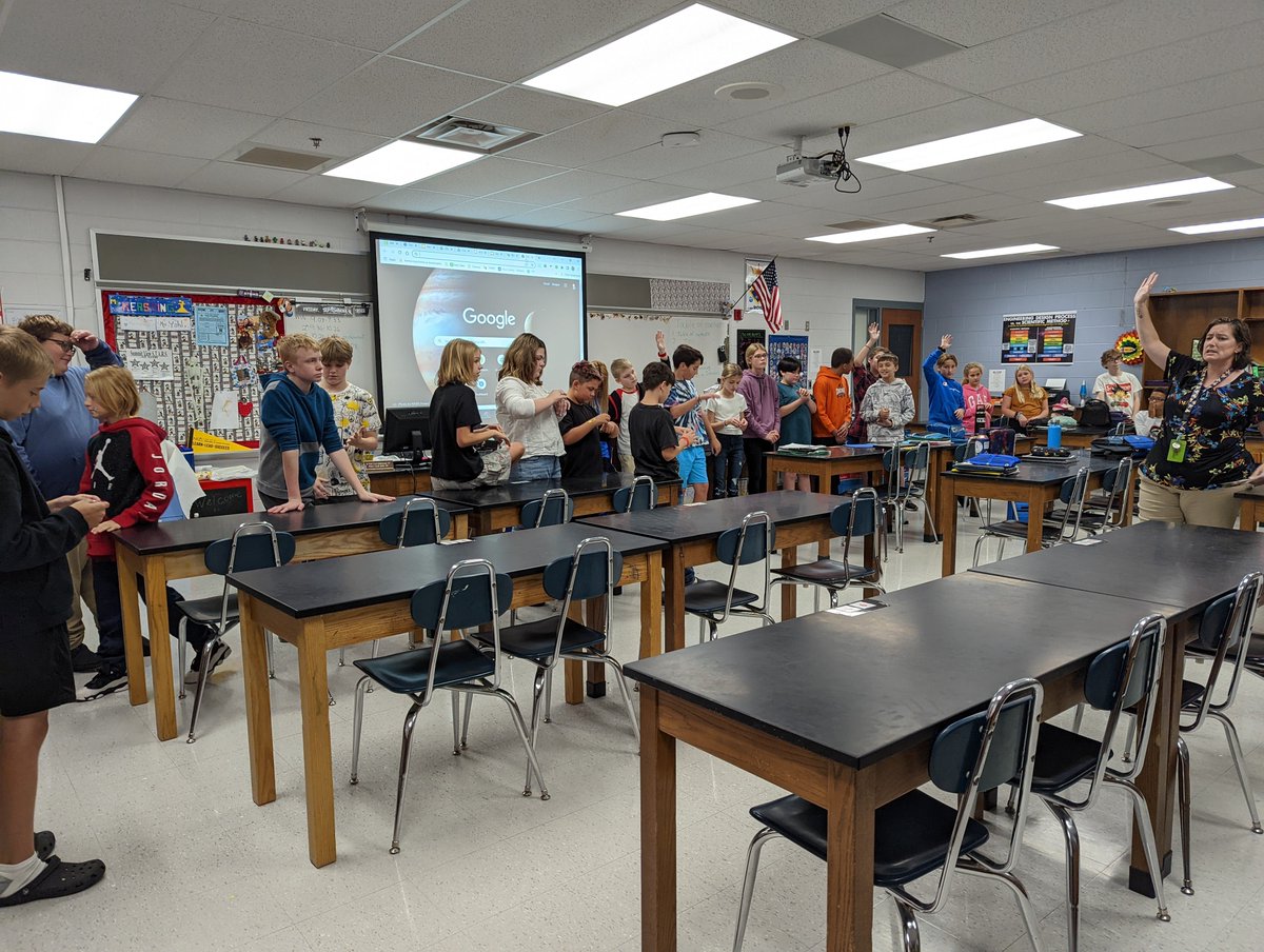 Science &amp; Math Enrichment courses collaborated today for an Infectious Disease Simulation. Students had a blast &amp; learned so much! #WeAreExplorers #BuiltToLast #BeRoyal