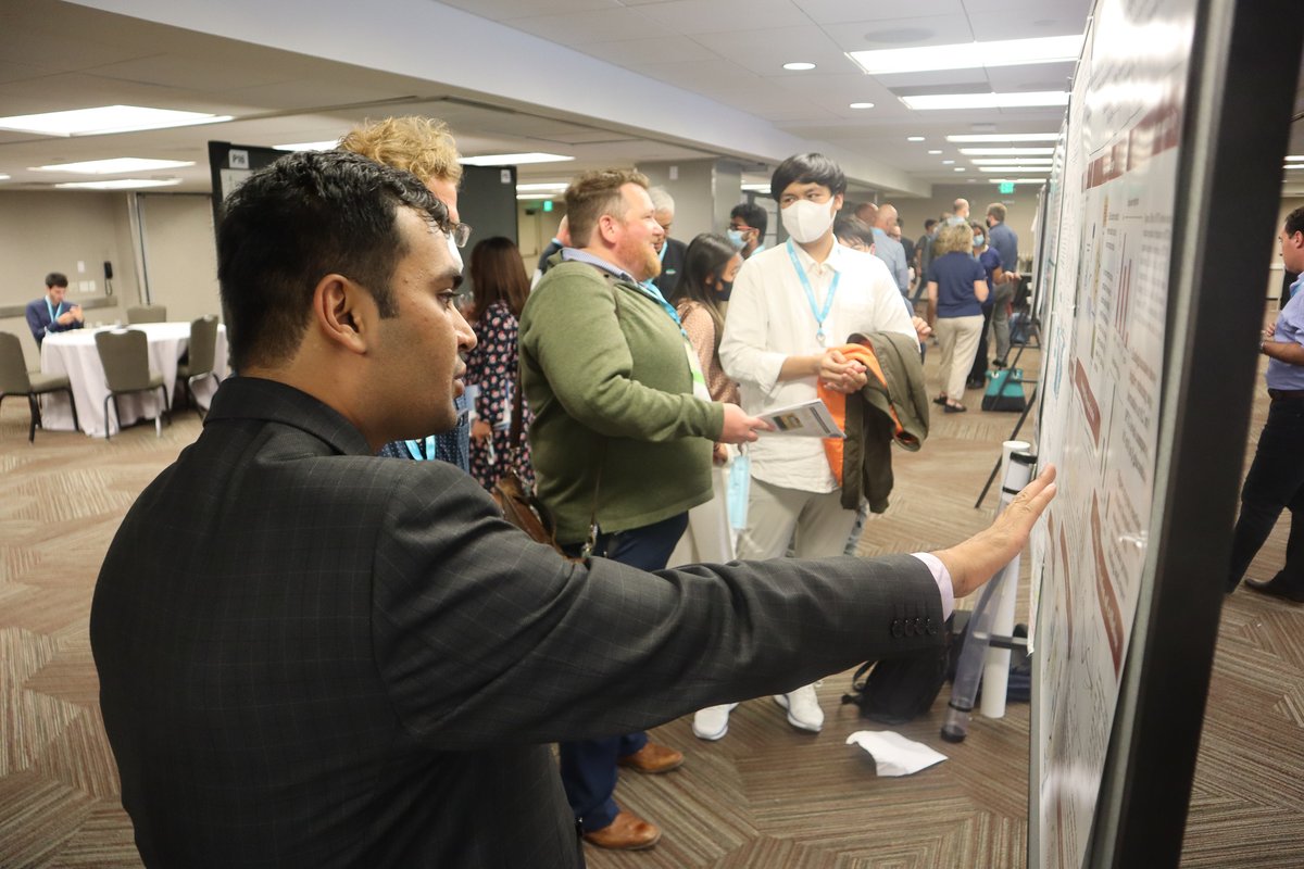 SIMB_Microbio's tweet image. Did you see the #SIMBAM2022 photo album? We love seeing the industrial microbiology and biotechnology community at their best! flickr.com/photos/simbhq_…