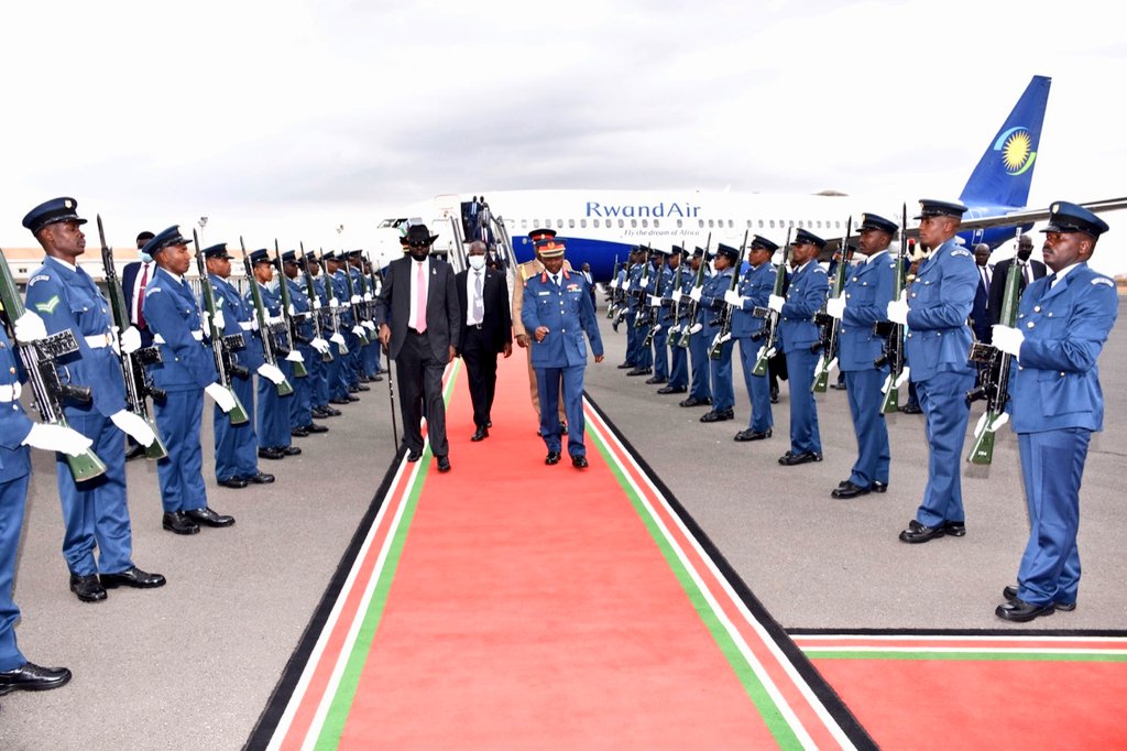 ForeignOfficeKE's tweet photo. H.E Salva Kiir Mayardit, President of South Sudan has arrived in the Country to attend the inauguration ceremony of President - Elect  H.E. Dr. William Samoei Ruto.  He was received by Amb. Matwanga and Amb. George Orina. https://t.co/ivaCTU08WM