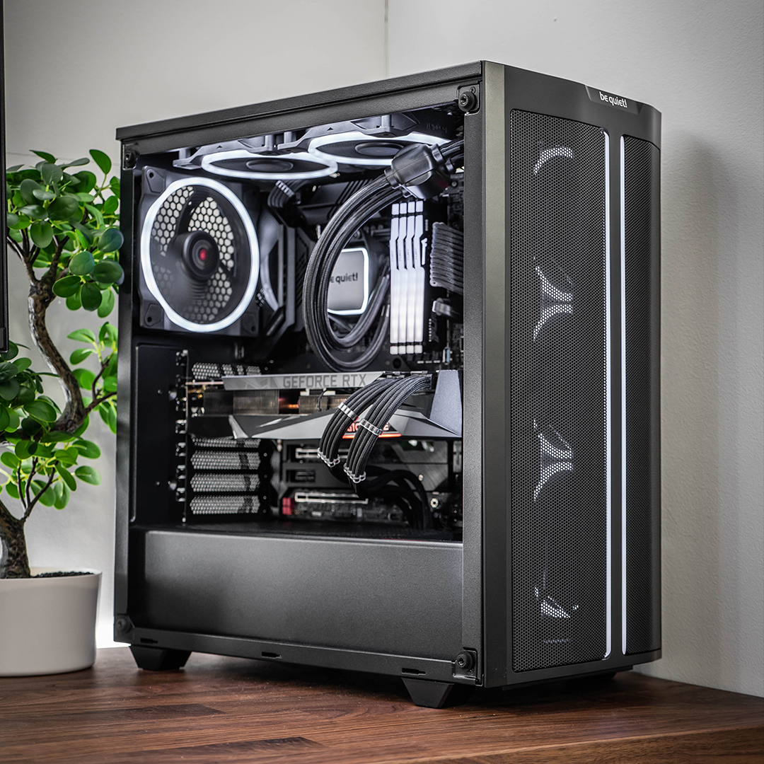 bequietFR's tweet photo. 🌈 4 nuances de RGB et bien plus encore, présentées par @TechRaptor1 !
On a évidemment une préférence pour l’orange 😏 et vous ? 🧡
#fxworld #bequiet https://t.co/dQaCWoQeDB