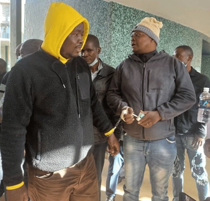 FREE JOB SIKHALA ✊🏽

No Hashtags just Retweets!

Any right thinking citizens knows this!

♻️ retweet till they retreat! GO!