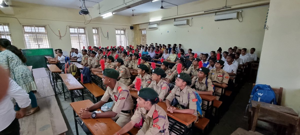 lt_ukti's tweet photo. NashaMuktBharatAbhiyan,Interaction with NCC by chief Guest RajnathSingh and Dr.VirendraKumar. B.P.Baria Sci.Inst and 20 Guj BN NCC joint the event through Live streaming..@HQ_DG_NCC
@NCC_Dte_Gujarat
@DefencePRO_Guj
@NMBA_MSJE https://t.co/mdVAvQ60nH