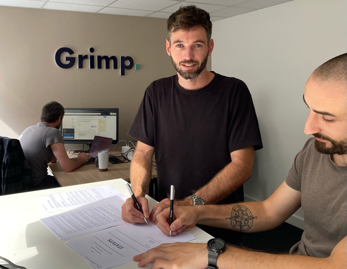grimp.io tweet media