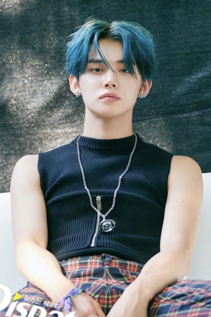 moarmy_z's tweet photo. Feliz cumple a el único todas mías que voy a amar en mi vida. A mi lugar seguro, a el amor de mi vida, a mi persona favorita, a literalmente mi todo. Feliz cumple Daniel Choi. Tu existencia me hace los días 🤍✨
#yeonjunDay  #OurStarboyYeonjun #yeonjun https://t.co/Ctd5fRYaNL