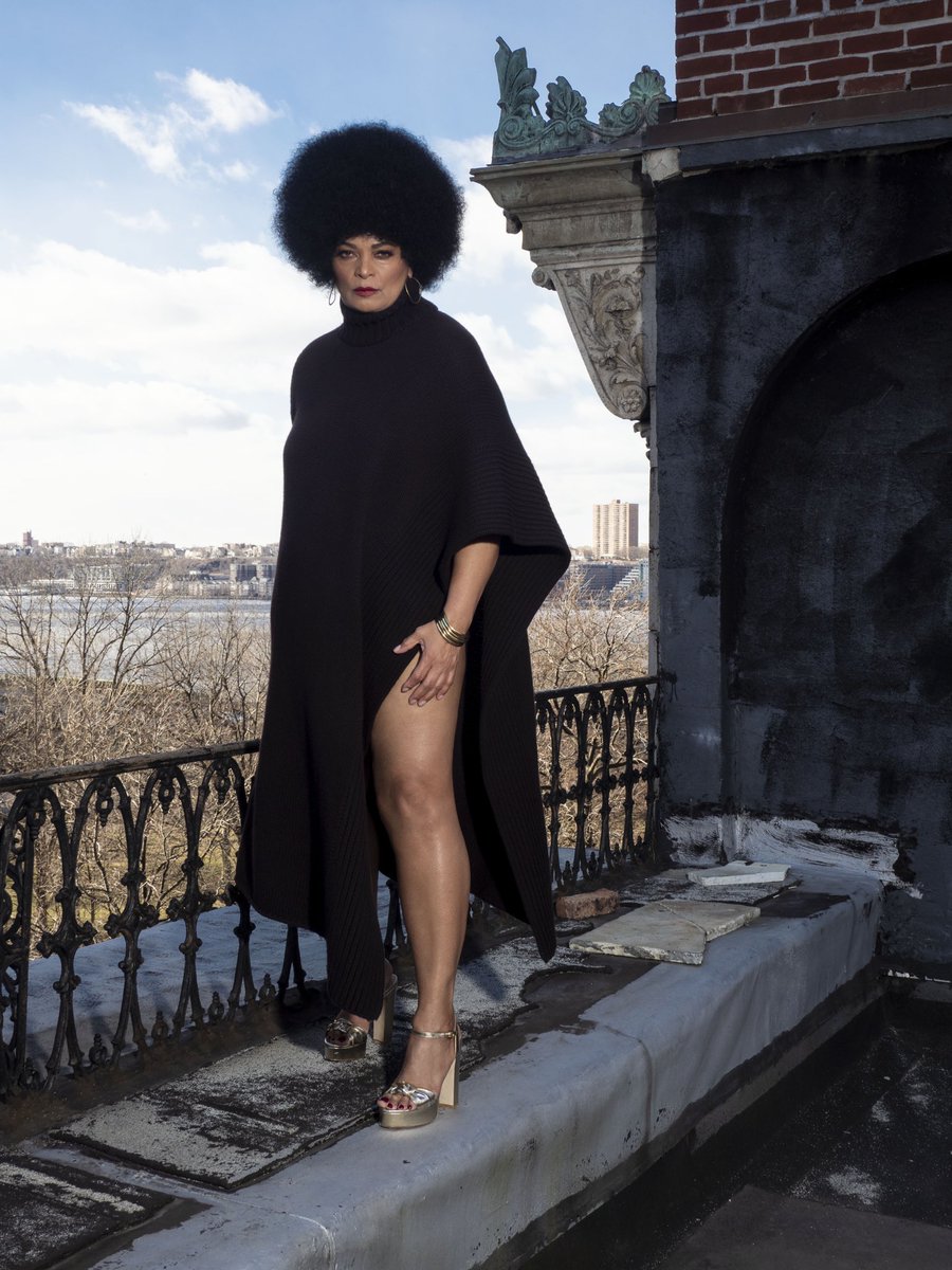 Angellika's tweet photo. Can You Dig It! Photo Shoot w/Photographer #FrankRocco on the rooftop of my apartment @nyc Styled From My Closet Cashmere #Ferragamo Sweater stilettos @StuartWeitzman Jewelry @RJGraziano_Inc #FashionModel #CurvyModel #IconicFocusModelsNYC https://t.co/zeDbYz2LJO