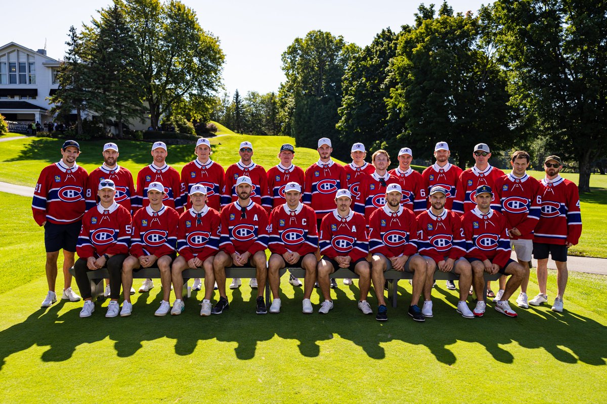 CanadiensMTL's tweet photo. Souriez! 📸

Say cheese!

#GoHabsGo | @rbcfr https://t.co/fwBwuAKCdg