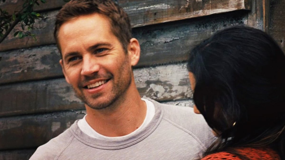 FastFamily's tweet photo. Happy Birthday, Paul. 💙 #PaulWalker https://t.co/Nt14ZgwH8c