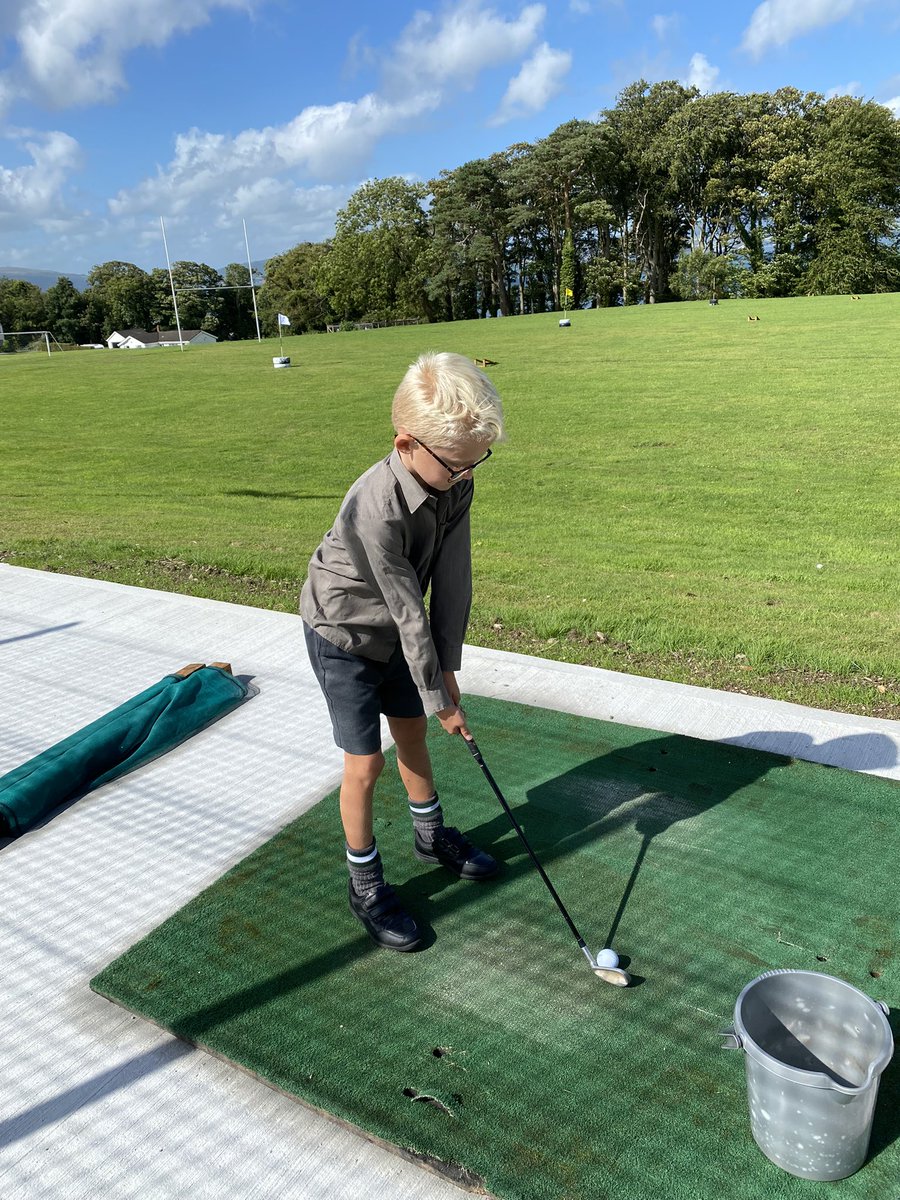 Rockport_Golf's tweet photo. Upper juniors Elite Squad at the range in the ☀️ today #golf #earlyyears #nevertooyoung #rockportgolf #schooldays #fundamentalmovements https://t.co/iVh4qmplXW