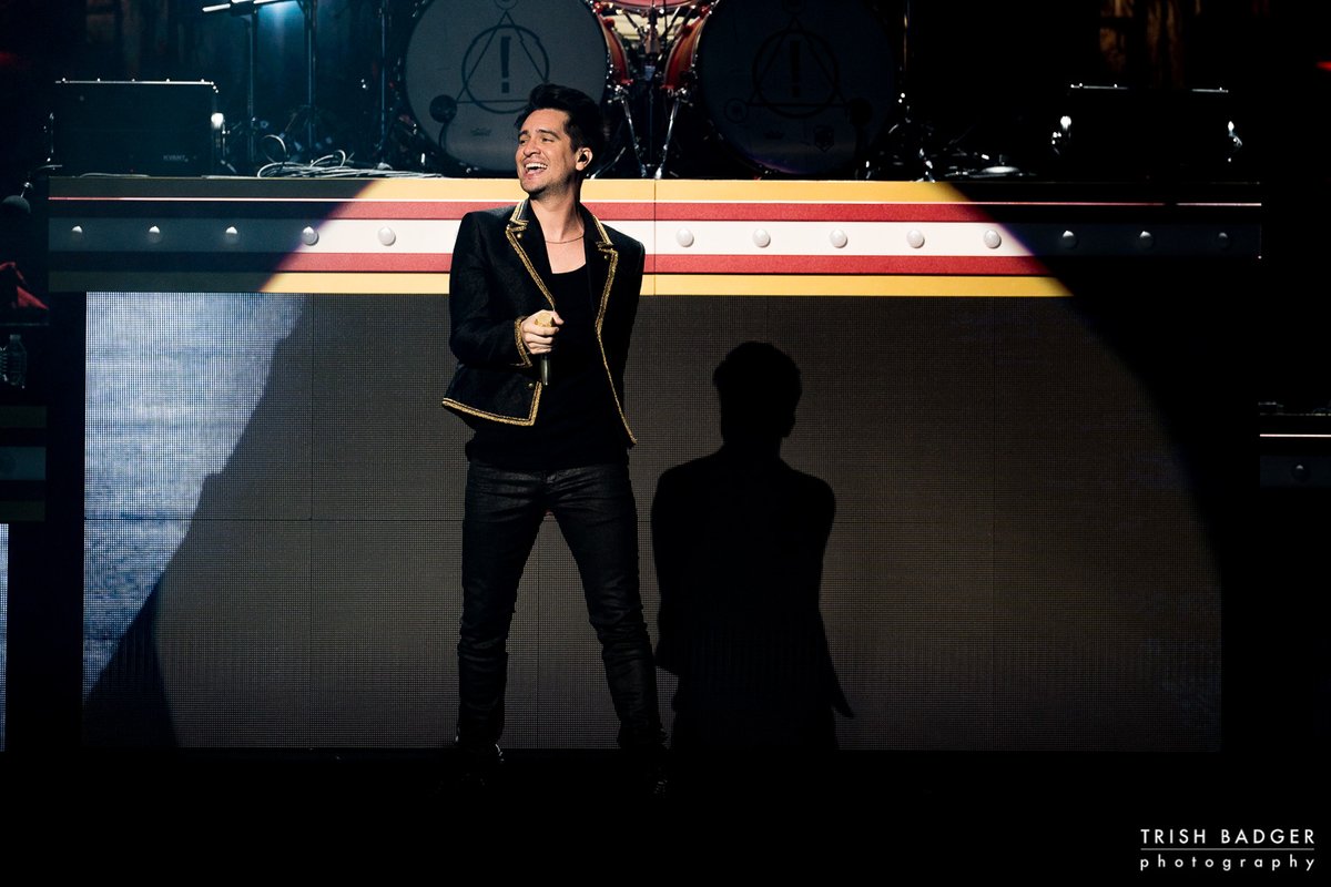 #VivaLasVengeance was lit 🕺 

📸 <a href="/TrishBadger/">Trish Badger</a>