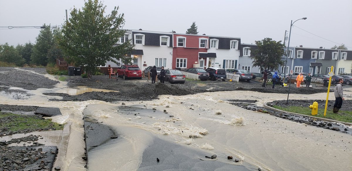 Jason21560702's tweet photo. @TelyPhotoGosse Bottom of Mooney cres https://t.co/6oLONztCti