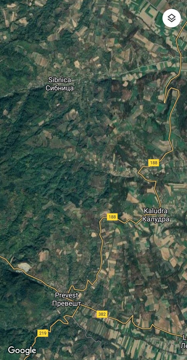 JelenaMKandic's tweet photo. Postovani @avucic @predsednikrs,
Poštovana @anabrnabic,
Šta radi TEŠKA MAŠINERIJA #RossCotton #BMM #BalkanMinningMinerals između #Sibnica #Kaludra #Levač?
#Rekovac se izjasnio da NEĆE LITIJUM?
#RoTintoMaršIzSrbije
#REK3 & #RudnikNećeProći🚫🏭🚫
https://t.co/fIMxkPiO5p… https://t.co/OrMbHUXK3z