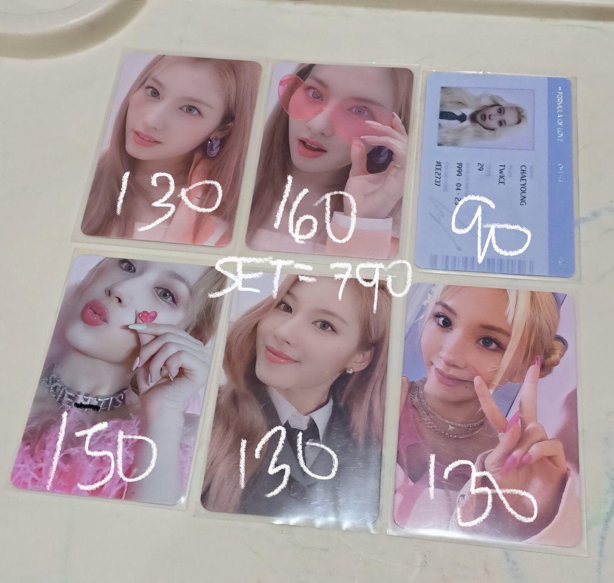 winterwantsu's tweet photo. ic / ineterest check

random twice/enhype set photocards

— payo / 1 day res
— x sensitive
— sco mod only

more on thread

# inch ic interest check twice photocards fol ewo tol mina sana chaeyoung specs sana specs momo specs momo bratz enhypen photocards sunghoon hee guitar https://t.co/reSGHFRnKo