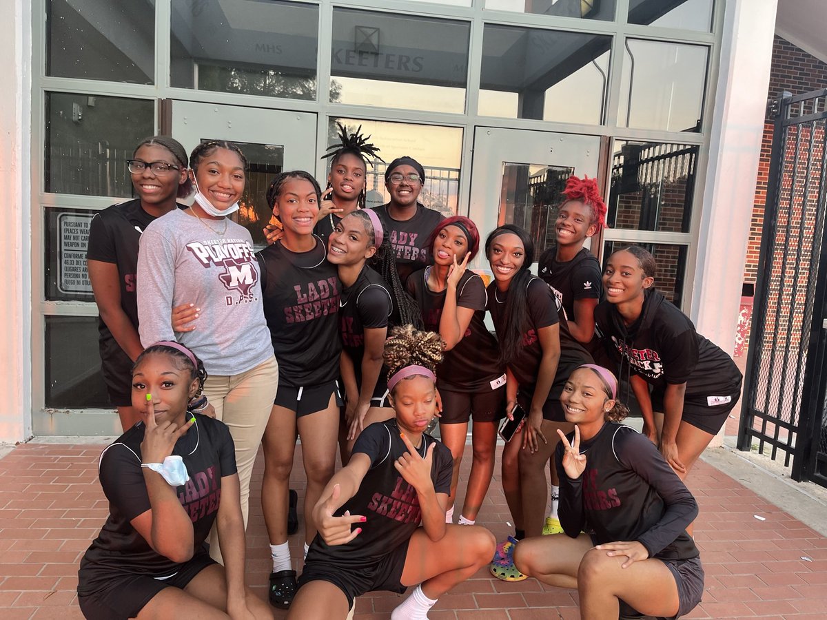 BasketballMomx2 (@momx2basketball) on Twitter photo A couple blood daughters but a whole gang of bonus ones 🫶🫶 <a href="/LadySkeeterBall/">Lady Skeeter Hoops</a> <a href="/KaylaS2024/">Kayla Smolley</a> <a href="/Kayloni111/">Kayloni11</a> <a href="/SDarensburg2024/">Sanaa Darensburg</a> @CarlyJ2024 <a href="/iamzoe_4/">Zoë Brown</a> <a href="/corilachell/">Cori Brown</a> <a href="/leah_2023/">Ky’Leah Hill</a> <a href="/Laylaj_will/">Layla Williams</a> <a href="/KaMyaT25/">KaMya "KT" Thompson</a> <a href="/SamiyaMahr/">Samiya Mahr</a> A couple blood daughters but a whole gang of bonus ones 🫶🫶 <a href="/LadySkeeterBall/">Lady Skeeter Hoops</a> <a href="/KaylaS2024/">Kayla Smolley</a> <a href="/Kayloni111/">Kayloni11</a> <a href="/SDarensburg2024/">Sanaa Darensburg</a> @CarlyJ2024 <a href="/iamzoe_4/">Zoë Brown</a> <a href="/corilachell/">Cori Brown</a> <a href="/leah_2023/">Ky’Leah Hill</a> <a href="/Laylaj_will/">Layla Williams</a> <a href="/KaMyaT25/">KaMya "KT" Thompson</a> <a href="/SamiyaMahr/">Samiya Mahr</a>