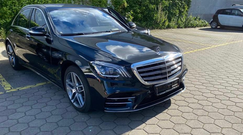 Golden_Garage01's tweet photo. PLE ASE RETWEET 🙏🏾

🚘: BRAND NEW MERCEDES BENZ S560 2020 MODEL. AVAILABLE FOR INSPECTION 

💰: DM

📍:Abuja (Nationwide delivery🚚)

📞: 08163948155 (whatsapp/calls) https://t.co/j59RaHAatI