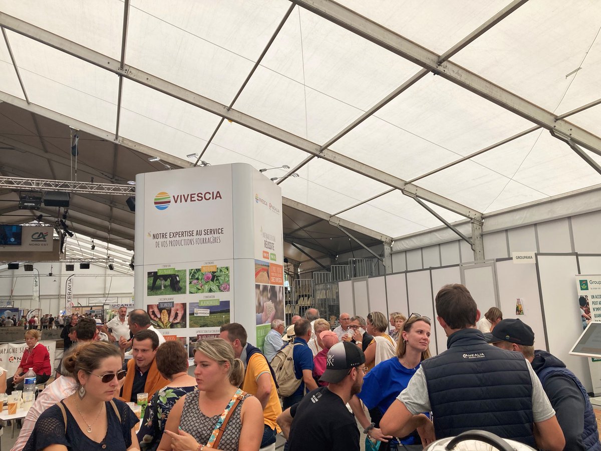 [#FoiredeSedan] Les élus, les équipes de la #coopérative et de NEALIA étaient présents ce week-end à la <a href="/foiredesedanoff/">Foire de Sedan (UCIA)</a> : 
➡️échanges et moments de convivialité
➡️mise en avant du partenariat avec le moulin de Signy l'Abbaye : une filière #blé-#farine-#pain 100 % locale 🥖