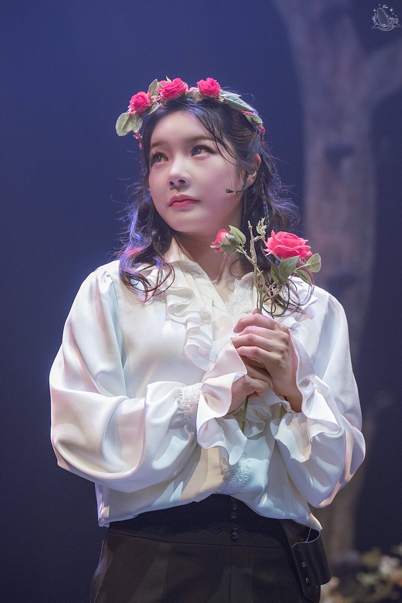 EtaasP's tweet photo. 220912 V 에버 애프터 

레미 #홍미금 https://t.co/RQAWC3RFef