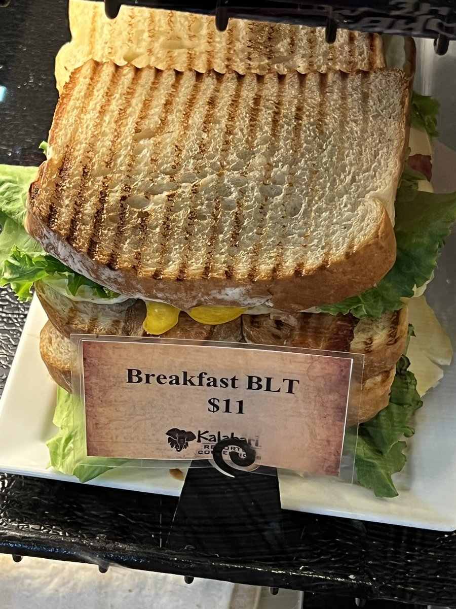 WigglyPhantoms's tweet image. Just caught them on the way out, good to see you made it to Riptide after all @BLT_spl