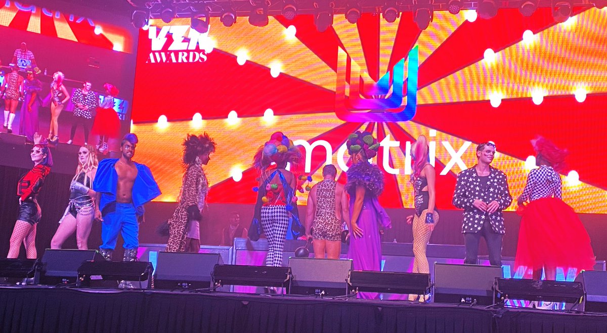 Amazing night at the #vznawards2022! Shout out to Efe Magazine and Andrea Sampson for our <a href="/whatsinsideslc/">St. Lawrence College</a> team invite. Incredible #partnership to bring #TextureWithConfidence skills training to the #hairstyling industry!  #diversity #inclusion #hairstyling #skillstraining