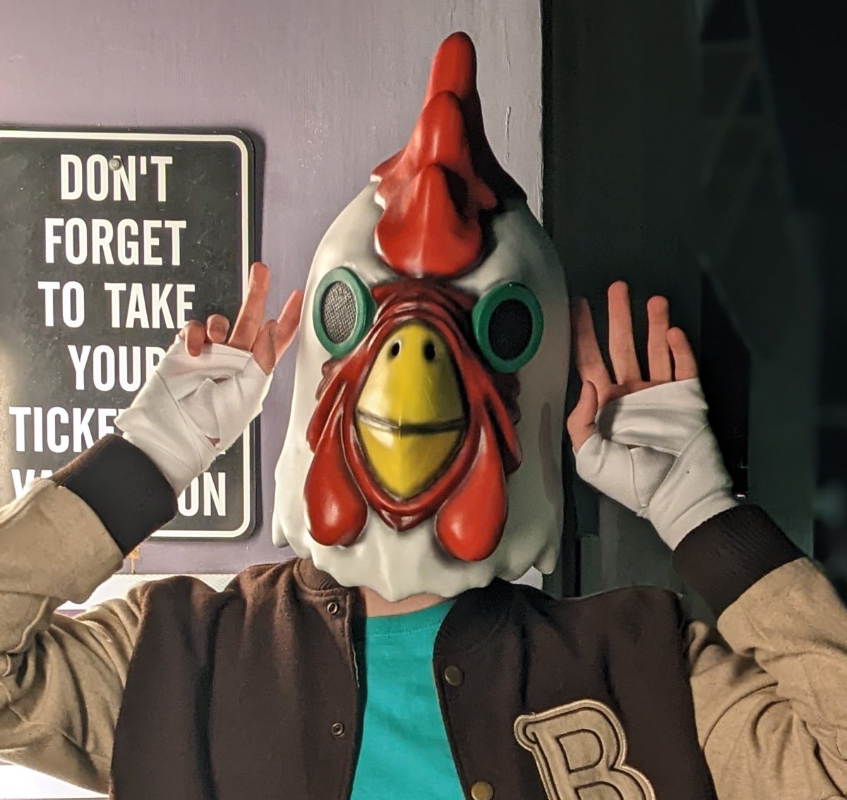 Ned_Figglehorn's tweet photo. Is it a render, is it not a render 🤔
.
.
.
#payday2 #payday2cosplay #hotlinemiami #hotlinemiamicosplay #jacket #jacketcosplay #richardreturns https://t.co/KuEMjmi5Mn