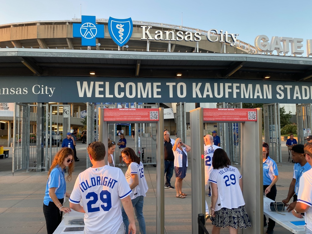 toldright tweet media