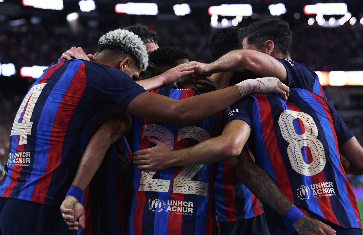 JaqueMarquez7's tweet photo. 🔵🔴 ¡Hasta aquí este hilo táctico de previa al Bayern-Barça!

🔁 Os agradecería que le dierais RT para que lo pueda leer cuanta más gente mejor y, como siempre, os espero en los comentarios. 

💙 ¡Mil gracias por valorar lo que hago! ❤️ https://t.co/qXpS83wODR