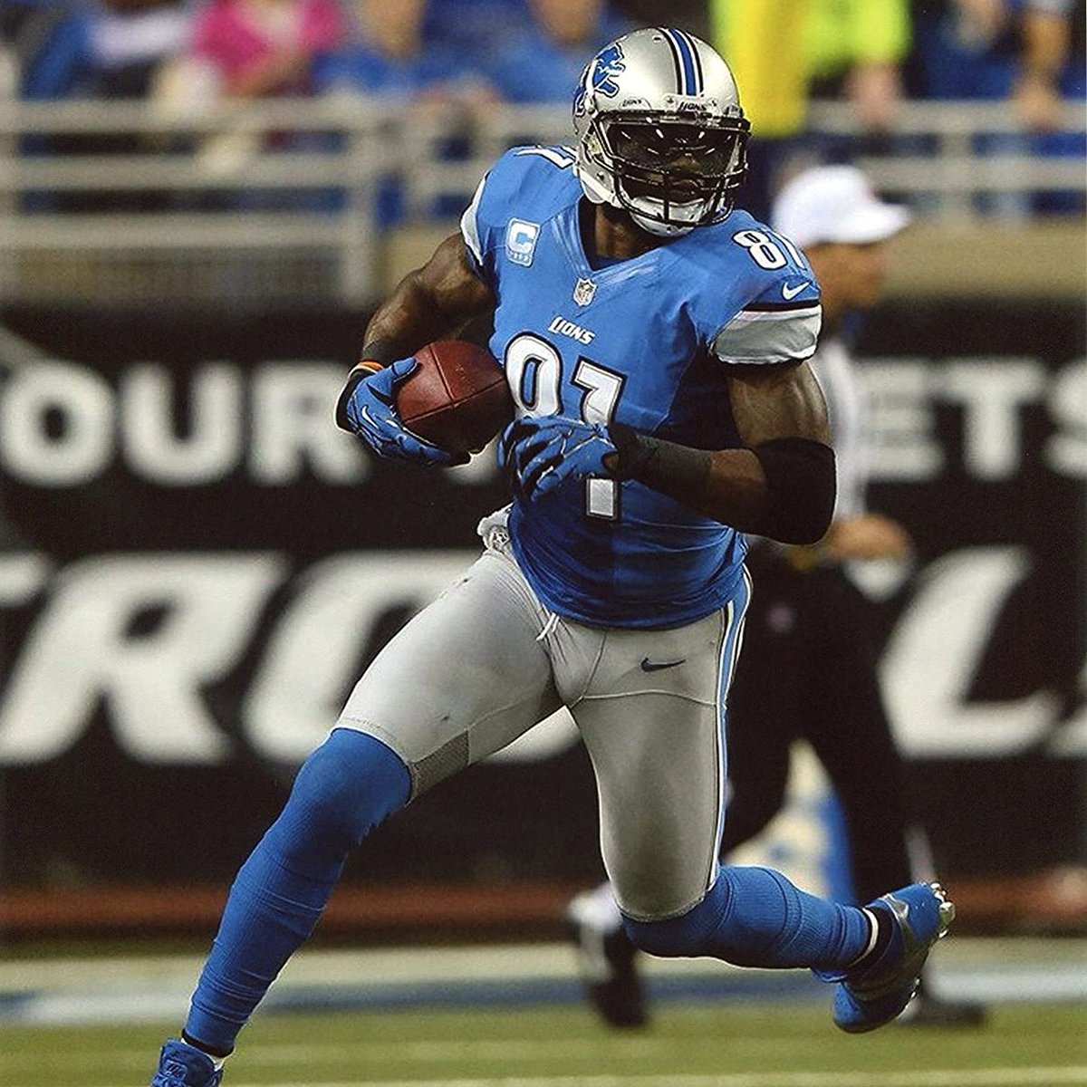 First 44 career games:

AJ Brown              Megatron
195             Rec          187
3,150      Rec Yds      2,985
24            Rec TD       20
16.2        Yds/Rec     16.0