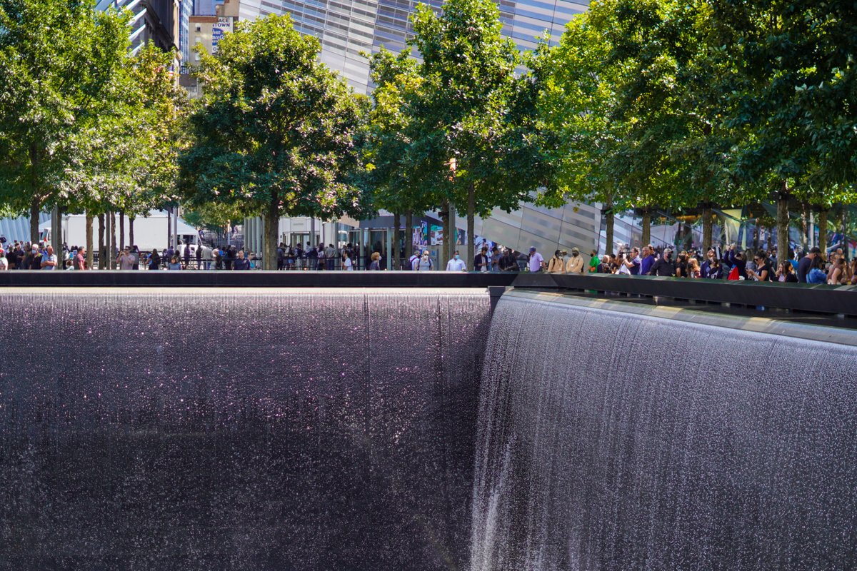 TheKingsCollege's tweet photo. Read about how the King's community responded to the #September11 attacks twenty-one years ago: https://t.co/JxsBYI8n2j https://t.co/0bcpDAkuER