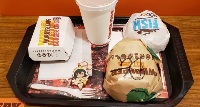 ä»è©±é¡ã®ãããŒã¬ãŒãã³ã°ãããã®ãã£ã¢ããããŒã¬ãŒé£ã¹ãŠããŸããð¥°
åã¯èŸããã®ã¯å€å°åŸæãªã®ã§ãããããã§ãå²ãšèŸå³ã¯æããŸãããèŠæãªäººã«ã¯ã¡ããããã€ãã?
ãã æºè¶³æã¯å端ãªãã§ãã®ã§ãè
¹ãã³ãªæã«ã§ããã²é£ã¹ãŠã¿ãŠãã ããðªðððð§
#é£äº #çã㬠#éå #ãã€ãšãã #å¥åº·